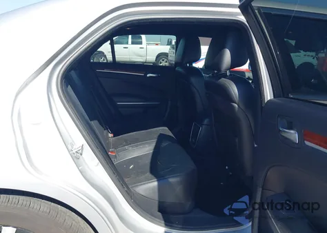 2012 Chrysler 300 Limited z USA, uszkodzony, nr VIN 2C3CCACGXCH310051